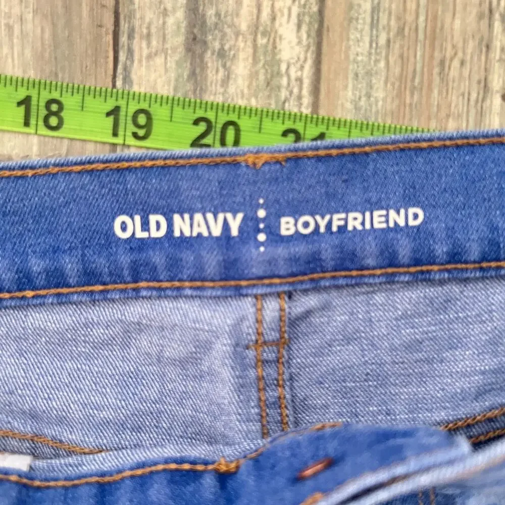 Old Navy Womens‎ Boyfriend Cuffed Jeans Sz 8 Classic Hemmed Retro Everyday Den